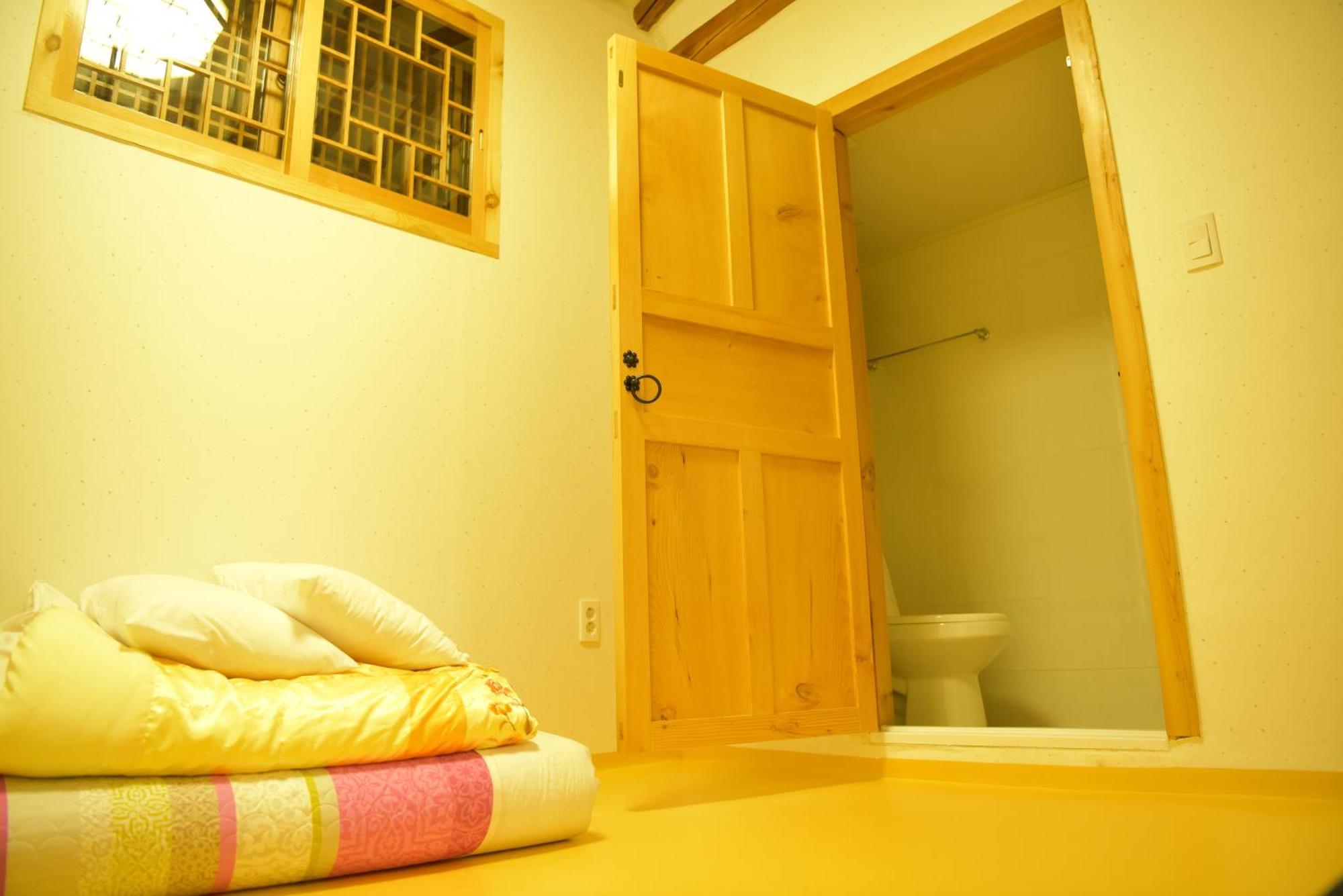 Hotel Bukchonae à Séoul Chambre photo